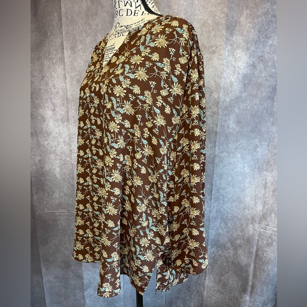 Monday Fun Stitch Fix Split Neck Floral Brown Women's Blouse - Picture 4 of 7